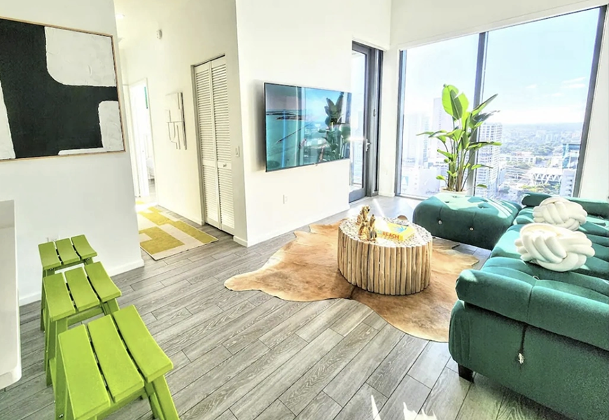 LuxCorp Services